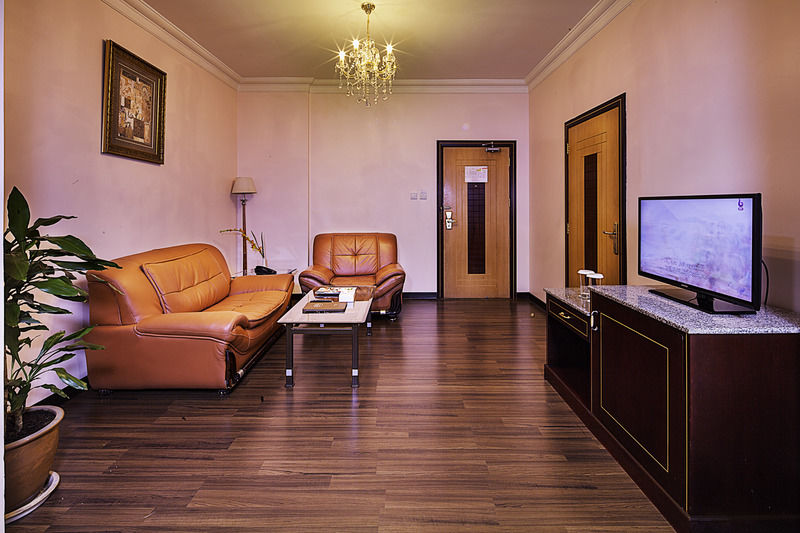 Taj Plaza Hotel Манама Екстер'єр фото